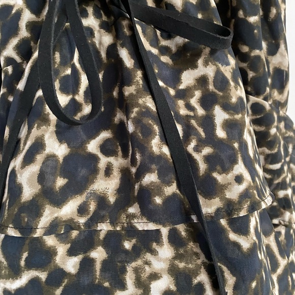 Converse Ruffled Dress - Picture 8 of 8